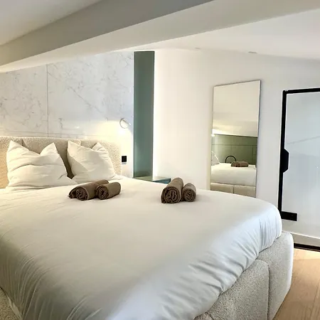 Duplex Design - Old Town 50 M From The Sea ヴィルフランシュ・シュル・メール
